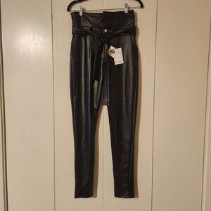 NWT Sonja Morgan Size Large High Rise Faux Vegan Leather Skinny Leg Pants